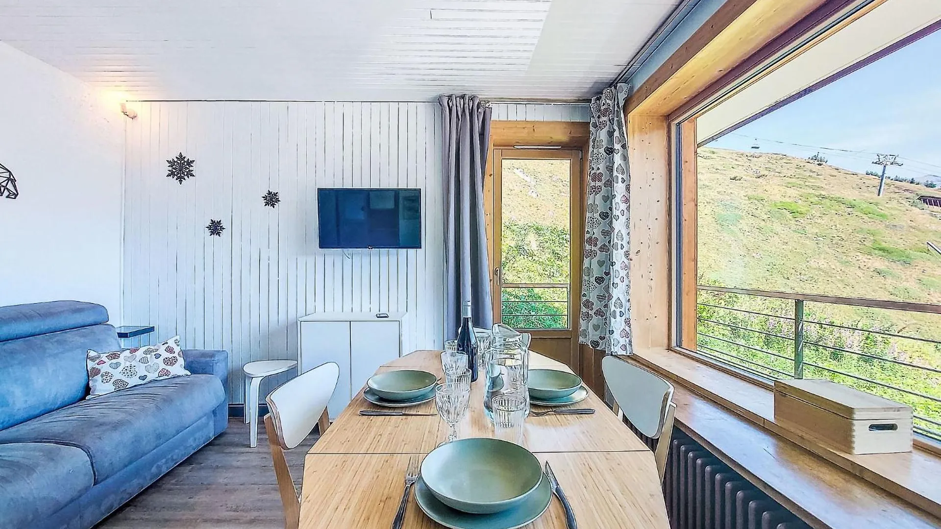 Apartment Horizon 2000 - Le Lac By Interhome Tignes