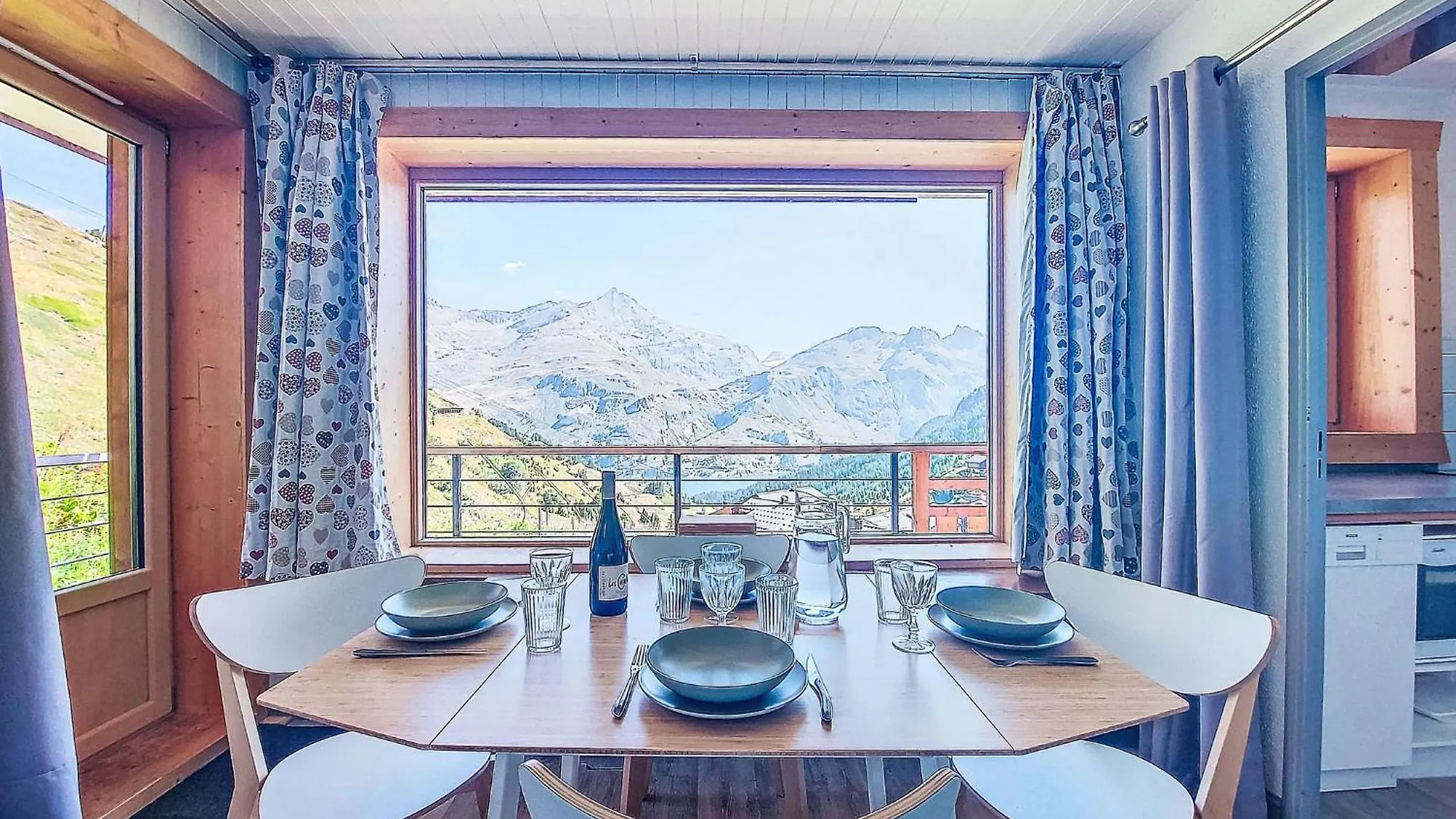 Apartment Horizon 2000 - Le Lac By Interhome Tignes